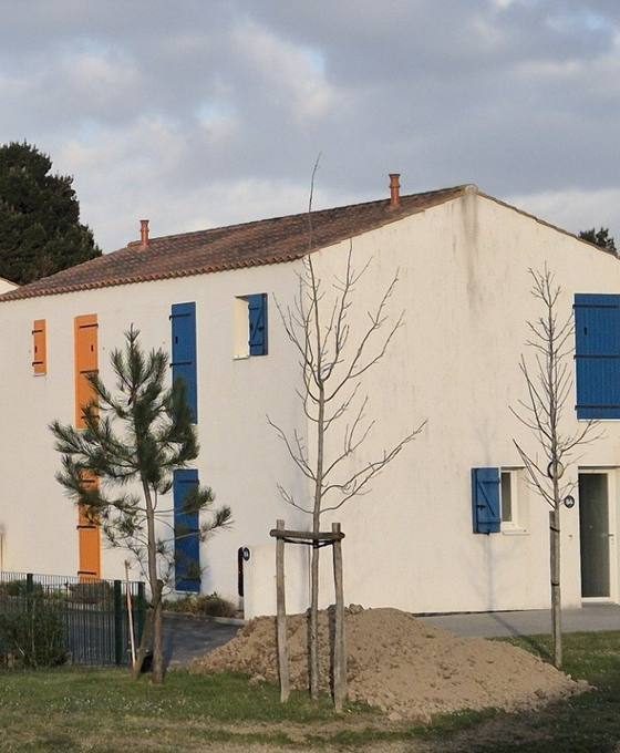 Bâtiment de résidence de vacances après nettoyage par LM Drone